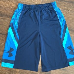 Boy’s Nike basketball shorts